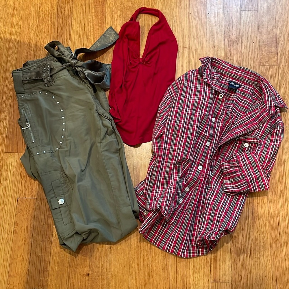 Outfit, Plead Red Shirt, Small, Red Crop top, Small, Hunter Green Pants Small